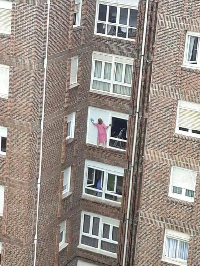 How “Not” To Clean Your Windows